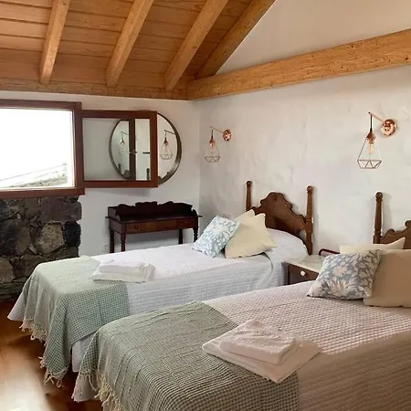 Villa Visi, Alojamiento Sostenible Mabel Апартаменты *